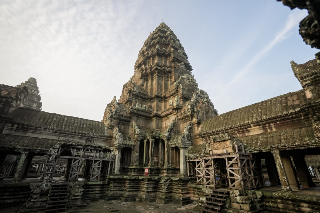 Inner causeway of Angkor Wat