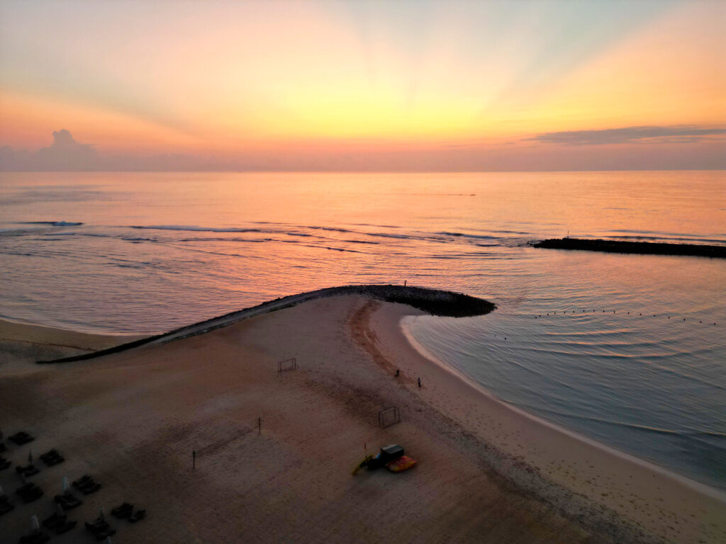 Sunrise in Nusa Dua Apurva Kempinski Bali Harmeet Sehgal